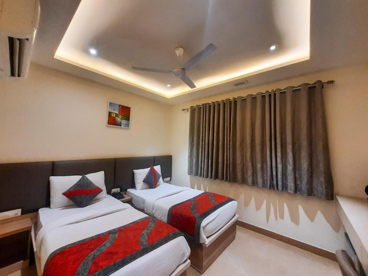 Hotel Tripple Tree - Karol Bagh New Delhi Luaran gambar